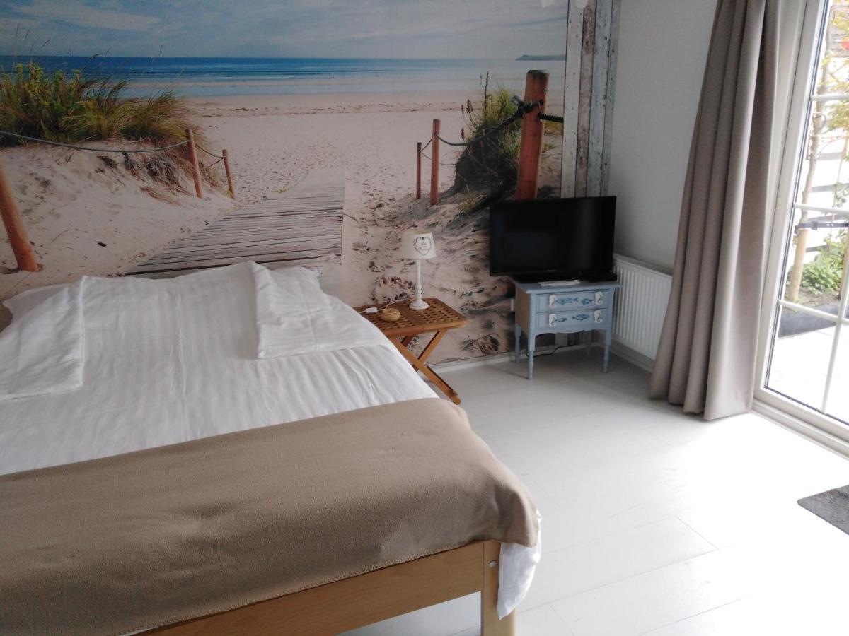 Tante Cher A La Mer - Zeeland Biggekerke Kültér fotó